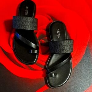 Michsel Kors Sandals